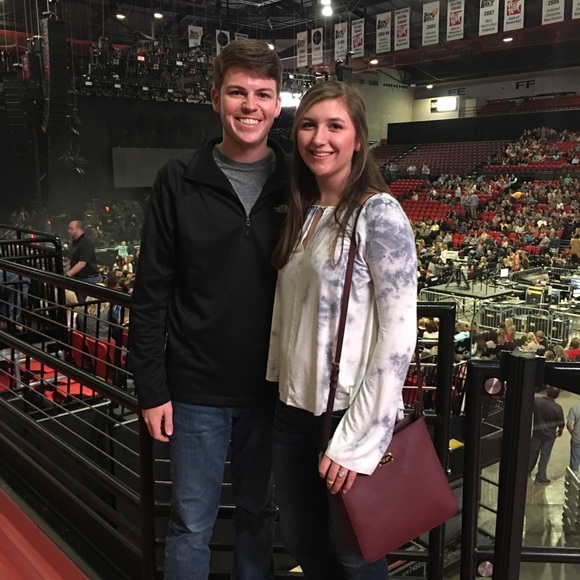 Meet your Posher, Kennady - Picture 1 of 1